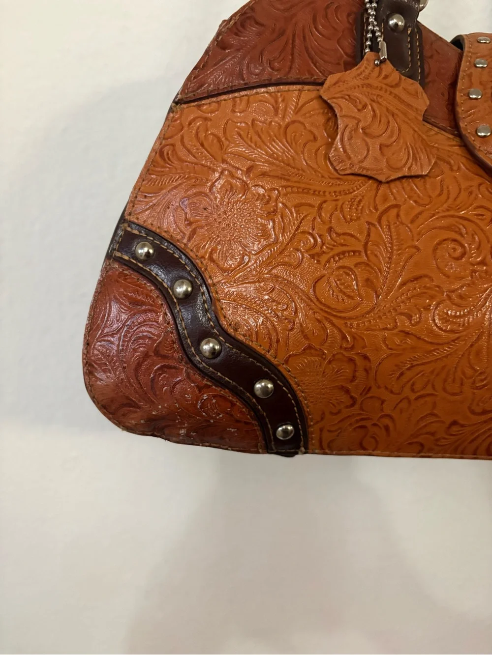 MC Marc Chantal Brown Leather Embossed Floral Purse Shoulder Bag Silver Western